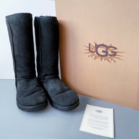 UGG Australia Womens Classic Tall Boots US 8 Style # 5815 Black Sheepskin + Box - Picture 1 of 16